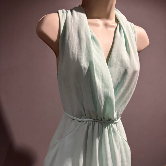 Kismet Light Mint Green Sleeveless Dress - Picture 5 of 5